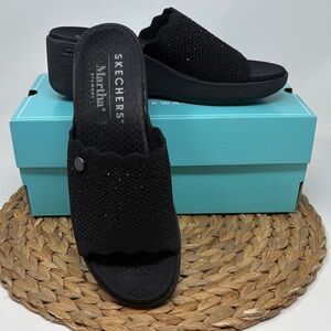 SKECHERS Martha Stewart Pier-Lite Lite Essence Wedge Slip On Sandal Boxed size 9